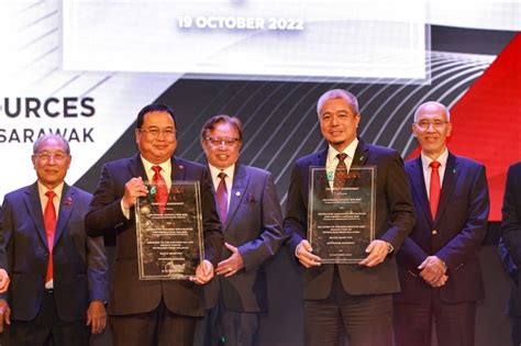 Petronas Petros Expand Partnership To Accelerate Sarawak Gas Roadmap