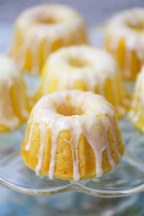 Mini Lemon Bundt Cakes The Baking Chocolatess