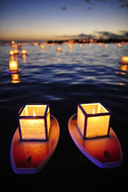 Floating Lanterns Light Honolulu for Memorial Day | Laurel Kallenbach