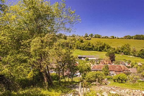 Yew Tree Cottage Streatley On Thames Rg8 3 Bed Property For Sale £