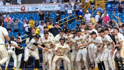 Birmingham Southern Baseball Is Notdoneyet Inside The Farewell