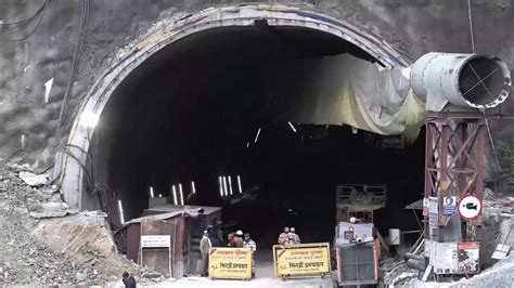 Uttarakhand Tunnel Collapse Rescue RELIEF Operation Protest Workers