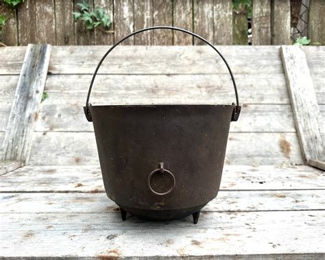 Large Antique Cast Iron Cauldron Farmhouse Antiques Witch S Caldron