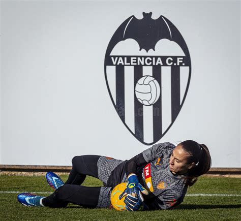 MEJORES IMÁGENES DEL ENTRENAMIENTO DEL VALENCIA CF FEMENINO 06 02 24