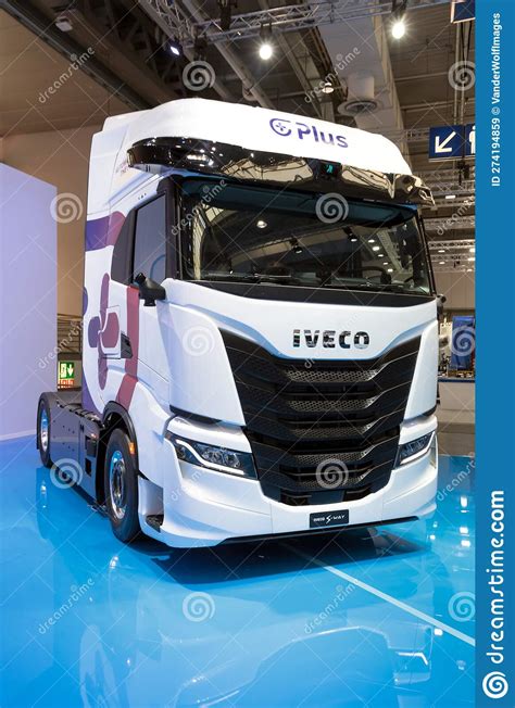 Iveco S-Way Heavy-duty Truck Presented at the Hannover IAA ...