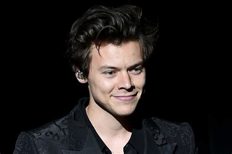 Harry Styles' 'Fine Line' Album Is First U.S. No. 1 Album of 2020