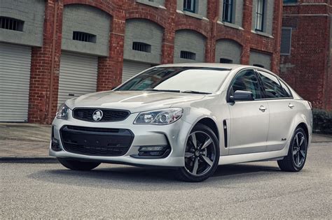 2016 Holden Commodore Black Edition Gallery 673569 | Top Speed