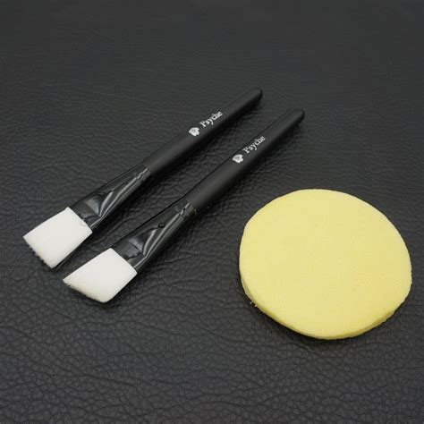 Psyche Angled Mask Brush And Flat Mask Applicator Kit For Applying