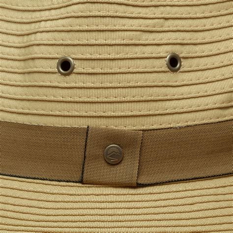 ventura hat sunday afternoons