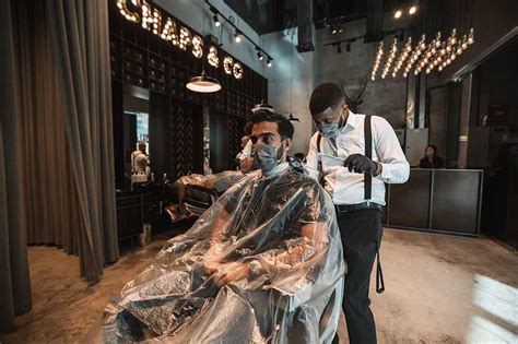 The Dubai Barbershop Offering A Trim A Tipple And A Takeaway Esquire