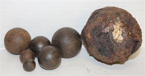 Group of 7 Civil War cannon balls. : Lot 70