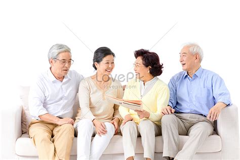 Old Man Reading Newspaper Picture And HD Photos | Free Download On Lovepik