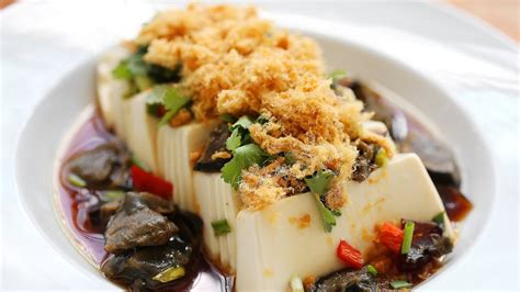 Chilled Tofu with Century Egg 凉拌皮蛋豆腐 YouTube