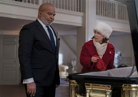 Elsbeth Check Out Our S E Hot Tub Crime Machine Preview