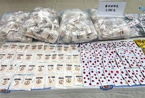 影毒品分裝場暗藏桃園民宅 警攻堅查獲2千多包名牌包包裝毒咖啡 中天新聞網