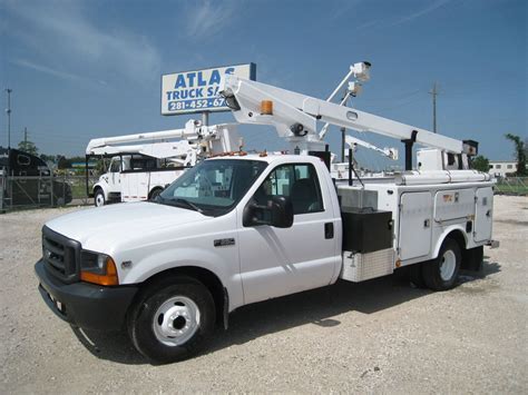 BUCKET TRUCK #B2985 - Atlas Truck Sales, Inc.