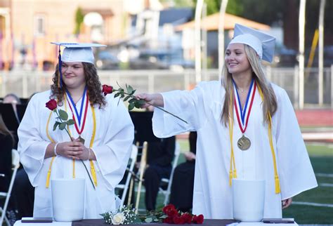 rose | News, Sports, Jobs - Morning Journal