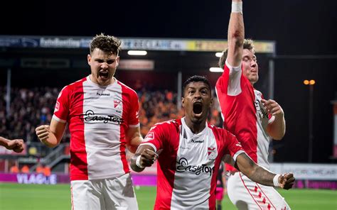 Fc Emmen Overklast Fc Volendam En Ligt Op Pole Position Voor Terugkeer