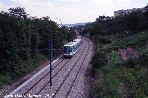 Médiathèque Fleurus ligne T2 ratp jhm 1997 0249 france paris ratp