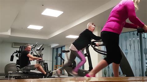 Woman Falls Off Treadmill At Gym Youtube