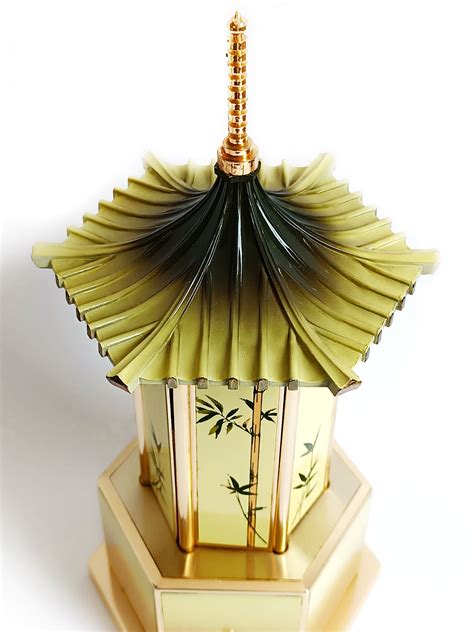 Vintage Music Carousel Cigarette Dispenser Lipstick Holder With Music