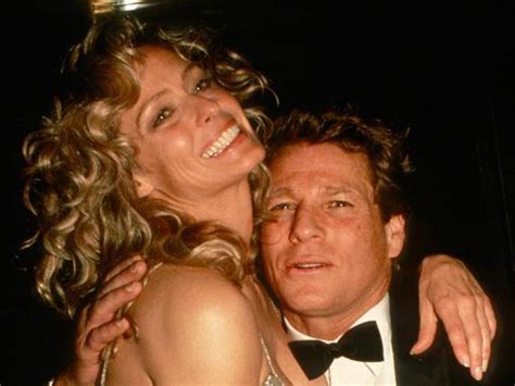 Farrah Fawcett and her tormented loves, from her wedding with "the six million dollar man" to ...