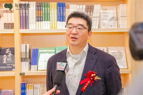 学大教育句象书店华中旗舰店入驻武汉 首届“全民读书月活动”全国启幕书店新浪财经新浪网