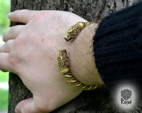 Viking Torc Wolves bracelet Bronze - Ruyan