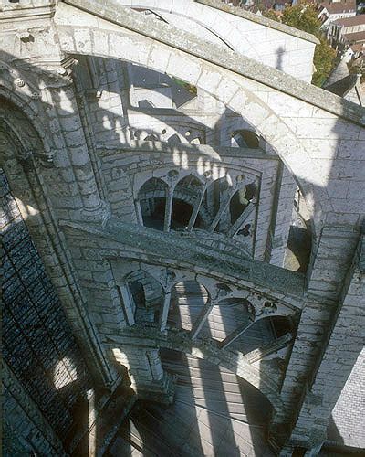 Flying Buttresses Supporting Choir At South East Chartres Cathedral