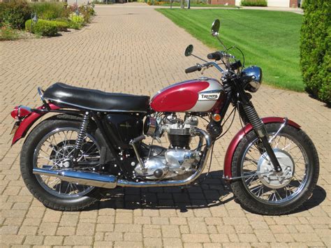 Restored Triumph Bonneville Photographs At Classic Bikes Restored