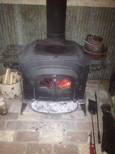 Vermont Castings Resolute Wood Stove