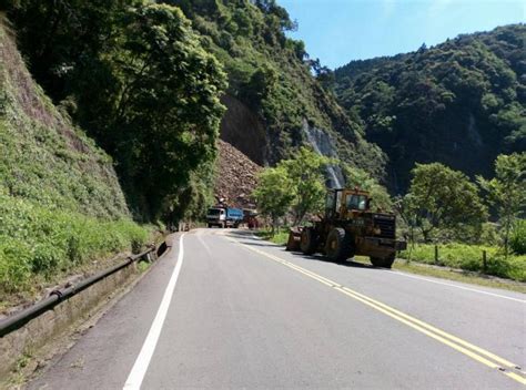 阿里山公路坍方交通中斷 預計15日中午可搶通 生活 Nownews今日新聞