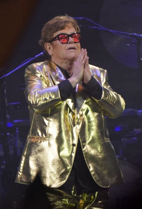 Glastonbury 2023 Sir Elton Johns Very Famous Surprise Guest Metro News