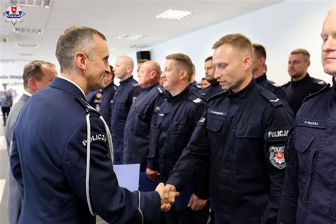 KWP Nowi funkcjonariusze w szeregach Policji Aktualności Policja pl