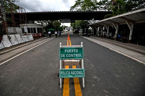 Parecen Pueblos Abandonados Impacto De Cierre Fronterizo Colombo