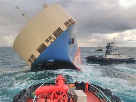 Pin by Capt. Klaus Kae on TUGS BOATS AHTS SHIPS | Boat, Ship breaking ...