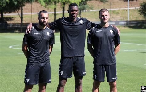 Angers Sco Yahia Fofana Explique Son Choix De Rejoindre Le Club D Anjou