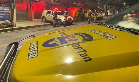 Motorista é Preso Após Fazer Zigue Zague Com Carro Em Rua Do Farol