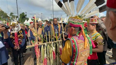 Ramaikan Pesta Adat Dan Budaya Lom Plai Dispar Kutim Ditarget 50 Ribu