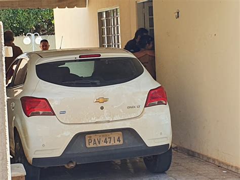 Policial penal é preso em flagrante por suspeita de matar companheira a