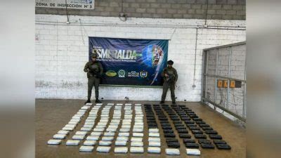 Incautan media tonelada de cocaína en dos puertos del Caribe colombiano