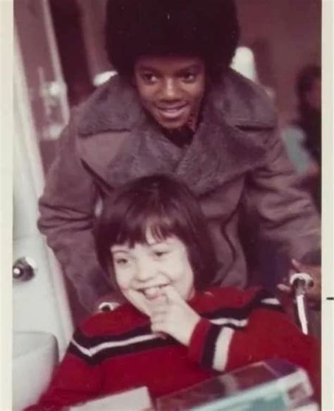 Pin On The Jackson 5 The Jacksons Jackson Fam Michael 8