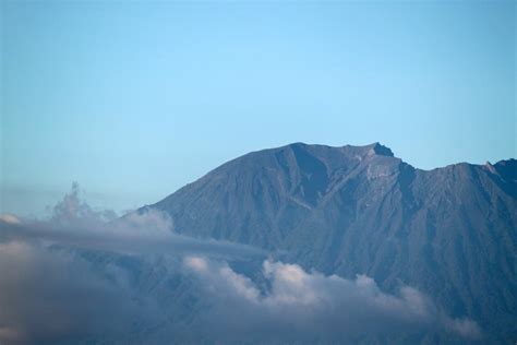 Mt Agung Volcano Update - The Deck Lembongan