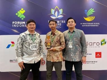 Raih Padmamitra Award Wakil Presiden Beri Penghargaan Pertamina