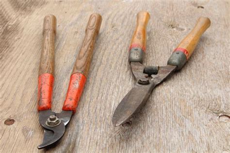 Vintage Garden Tools Grass Shears Clippers Pruning Loppers W Old Wood Handles