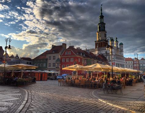 Poland Travel Guide 2026 | Top Regions, Cities, History & Food