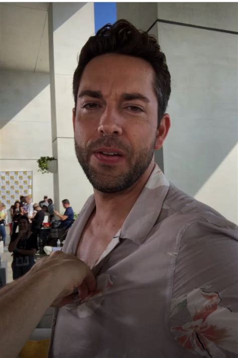 Media Tweets By Zachary Levi Pics Zachlevipics Twitter Zachary