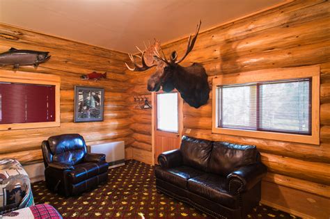 The Eagle Nest Cabin In Alaska Fishing Lodge For Up To