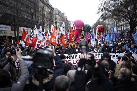 França Se Prepara Para Greves E Protestos Contra Reforma Da Previdência Fotos R7 Internacional