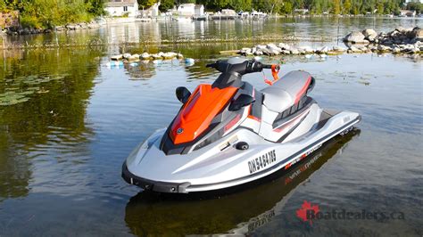 Yamaha Ex Deluxe Personal Water Craft Boat Review Boatdealers Ca